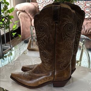 Justin Boots Brown Leather Western Boots